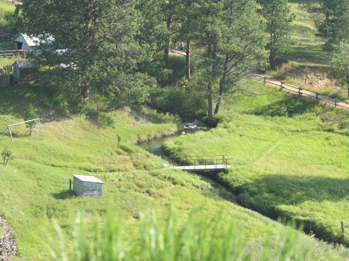 Black Hills Cabins At Quail'S Crossing Hill City Exterior foto
