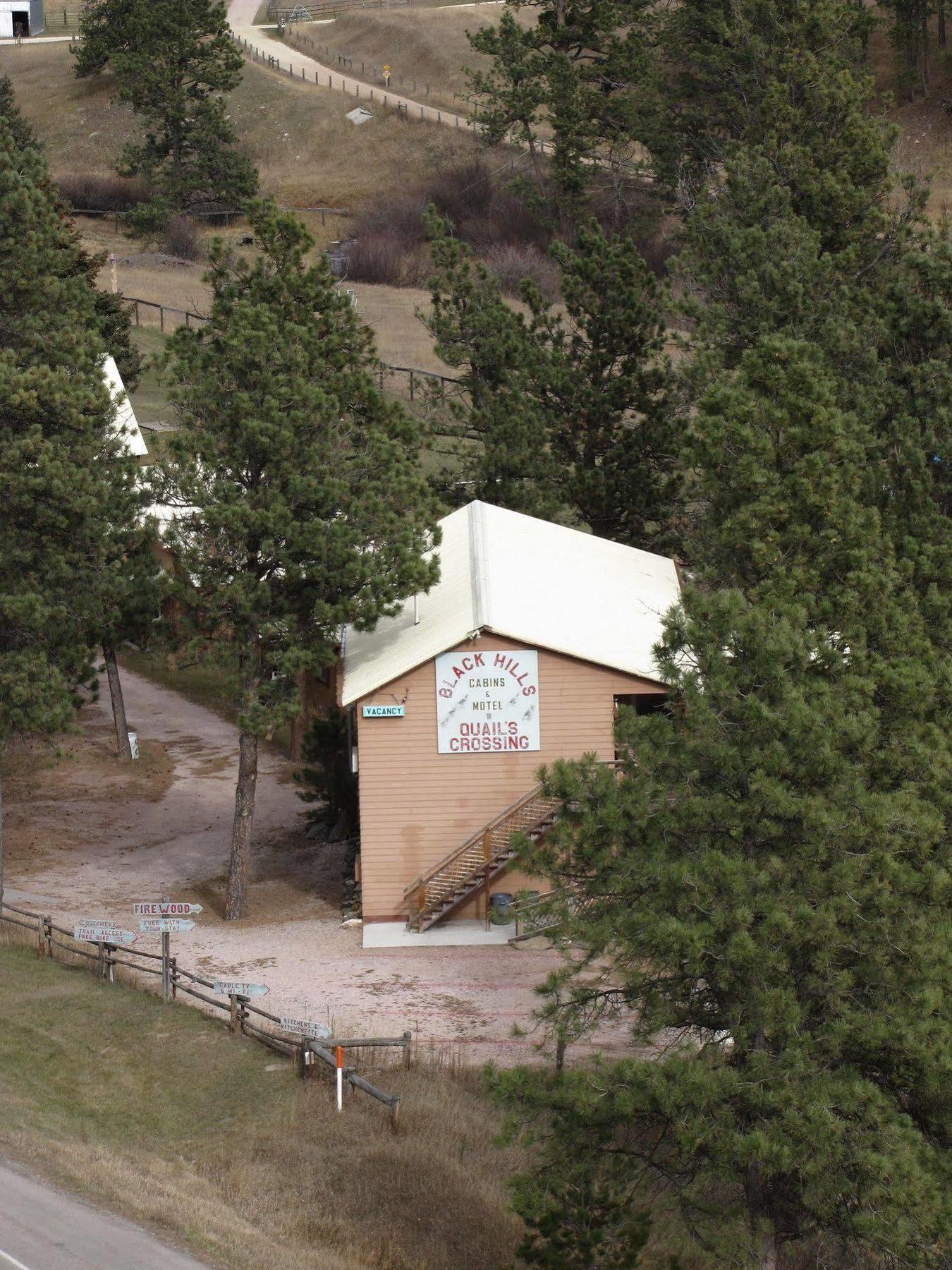 Black Hills Cabins At Quail'S Crossing Hill City Exterior foto